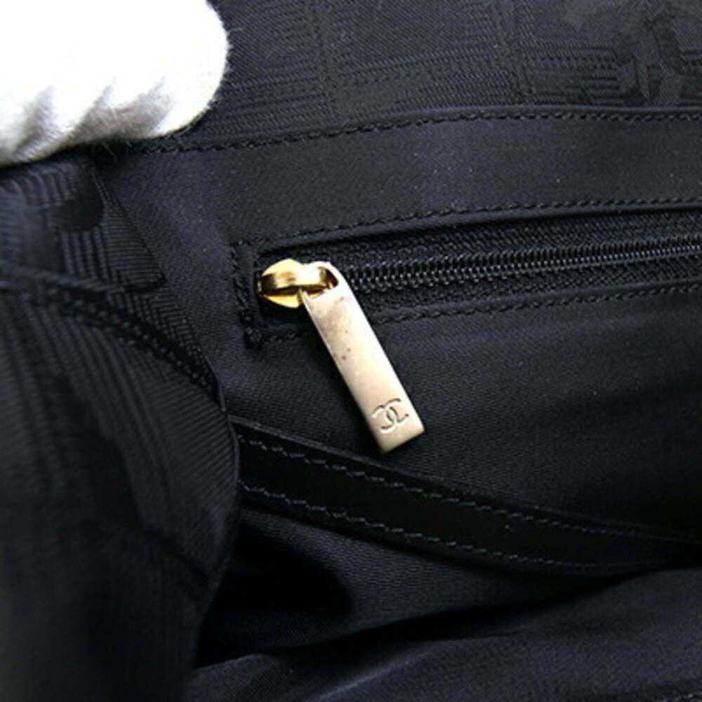 CHANEL Black Leather Logo Tote Bag - Picture 8 of 9
